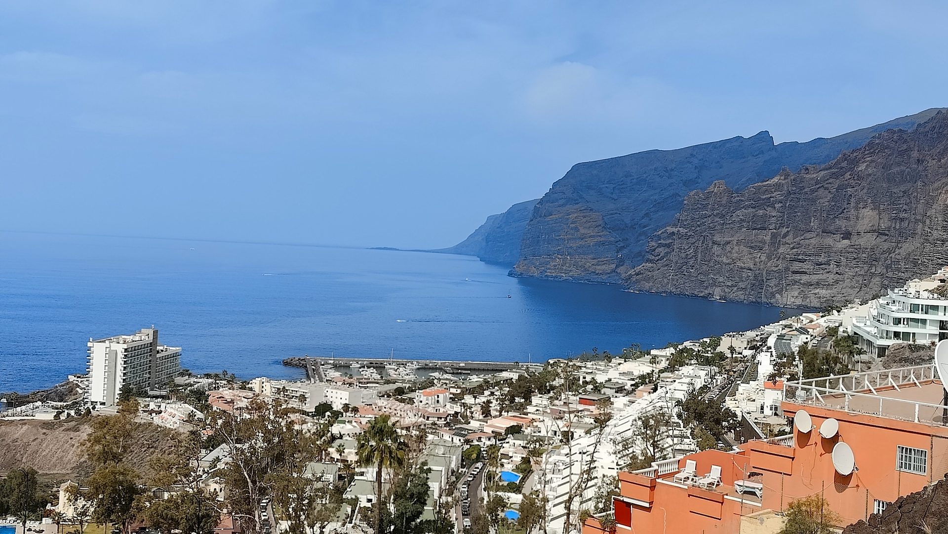Los Gigantes